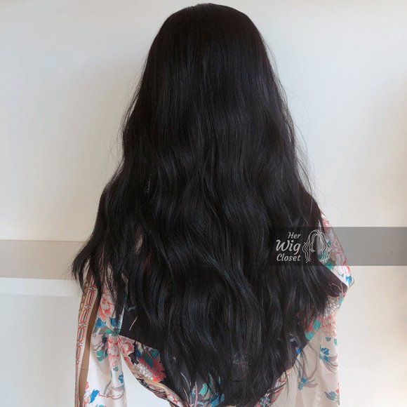24" Black Wavy Lace Front Wig | BELLA - Picture 4 of 8
